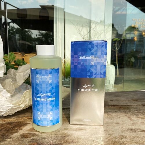 水感肌透亮紧致酵母樱花水保湿