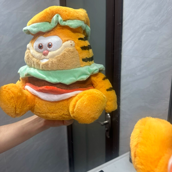 正版加菲猫汉堡包毛绒玩偶带红色头带表情可爱毛绒手感超好