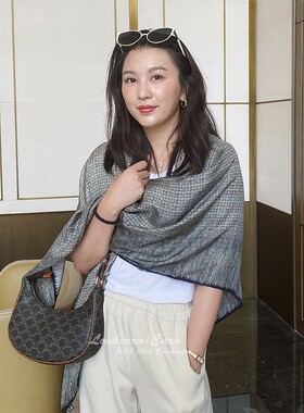 小香编织砂洗质感轻奢灰白色围巾