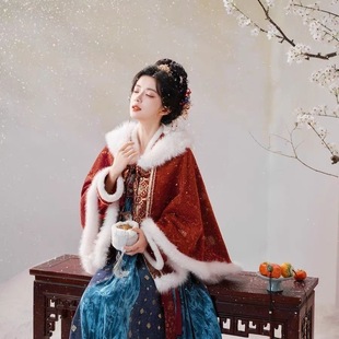 花千秋原创汉服宝钿青黛国风保暖红色斗篷唐制齐胸连衣裙套装冬款