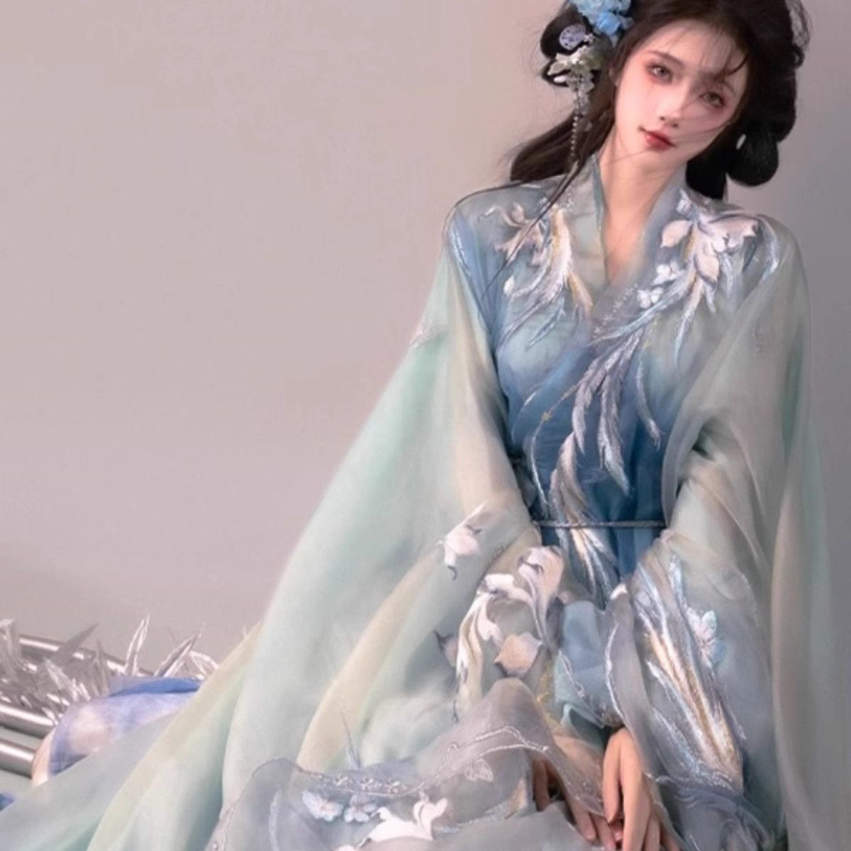 2024国风大典秀款异志阁【万灵谷】原创重工刺绣花鸟汉元素秋新款