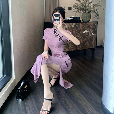 优雅日常年轻款开叉旗袍显身材