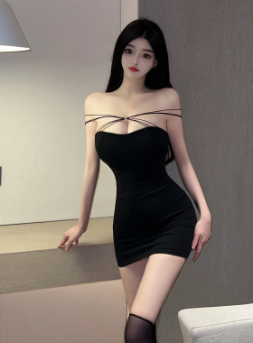 辣妹黑色挂脖吊带连衣裙女夜场KTV蹦迪性感露背弹力紧身包臀短裙