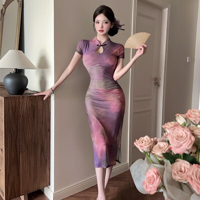 复古风表演年轻款镂空开叉旗袍