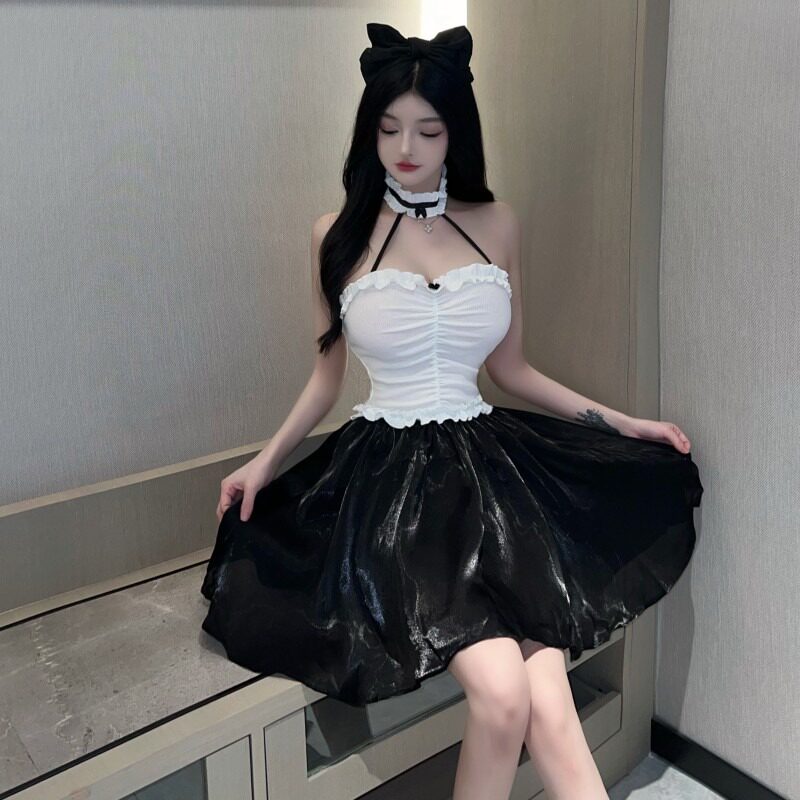纯欲风甜辣性感低胸露背挂脖连衣裙女夏季收腰显瘦A字蓬蓬超短裙