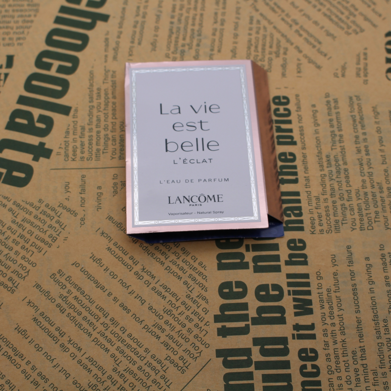 兰蔻la  vie  est  belle美丽人生L'ECLAT 光芒香水试香小样1.2ml