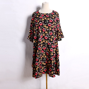2026年春夏季时尚圆领套头七分袖宽松大码休闲中长款连衣裙