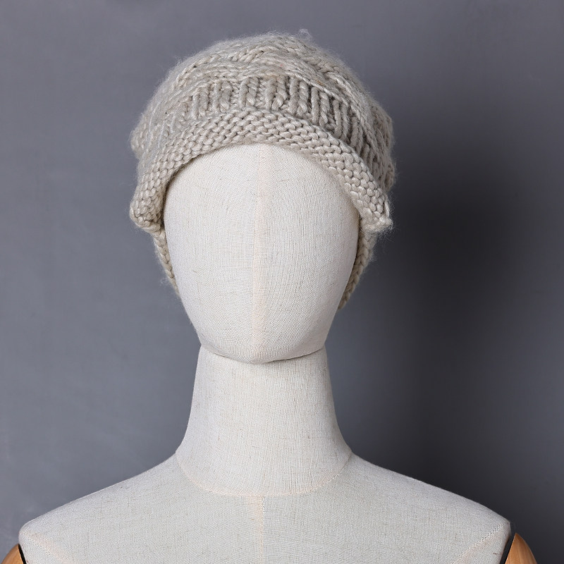 女式圆顶简约纯色毛线帽