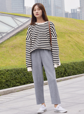 灰色裤子女2026新款小个子宽松直筒休闲大码奶奶运动女裤春秋九分