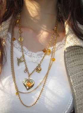 《夜莺心》宝石爱心吊坠长款项链女轻奢复古时髦高级感叠戴毛衣链