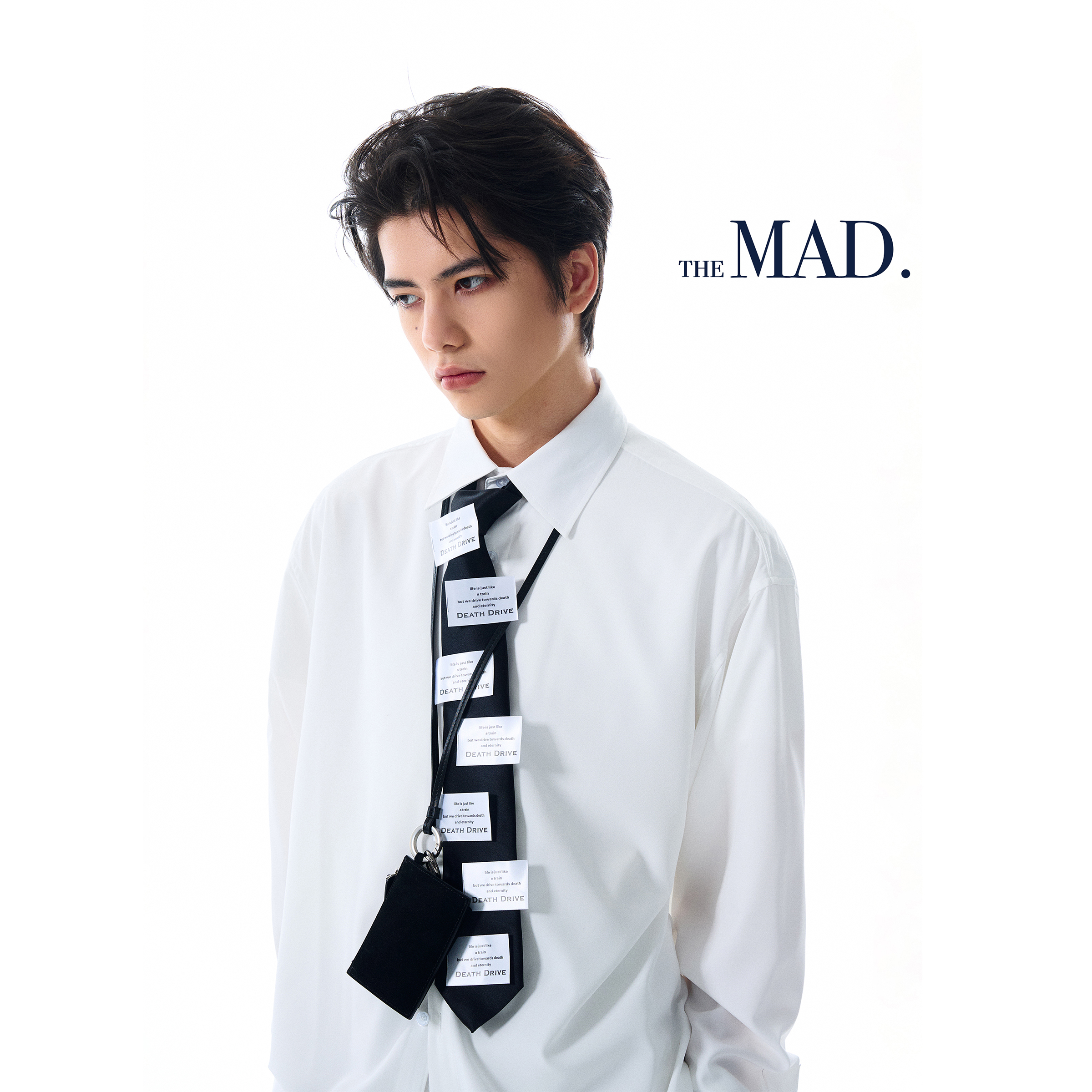 MADWITCH简约cleanfit白色衬衫