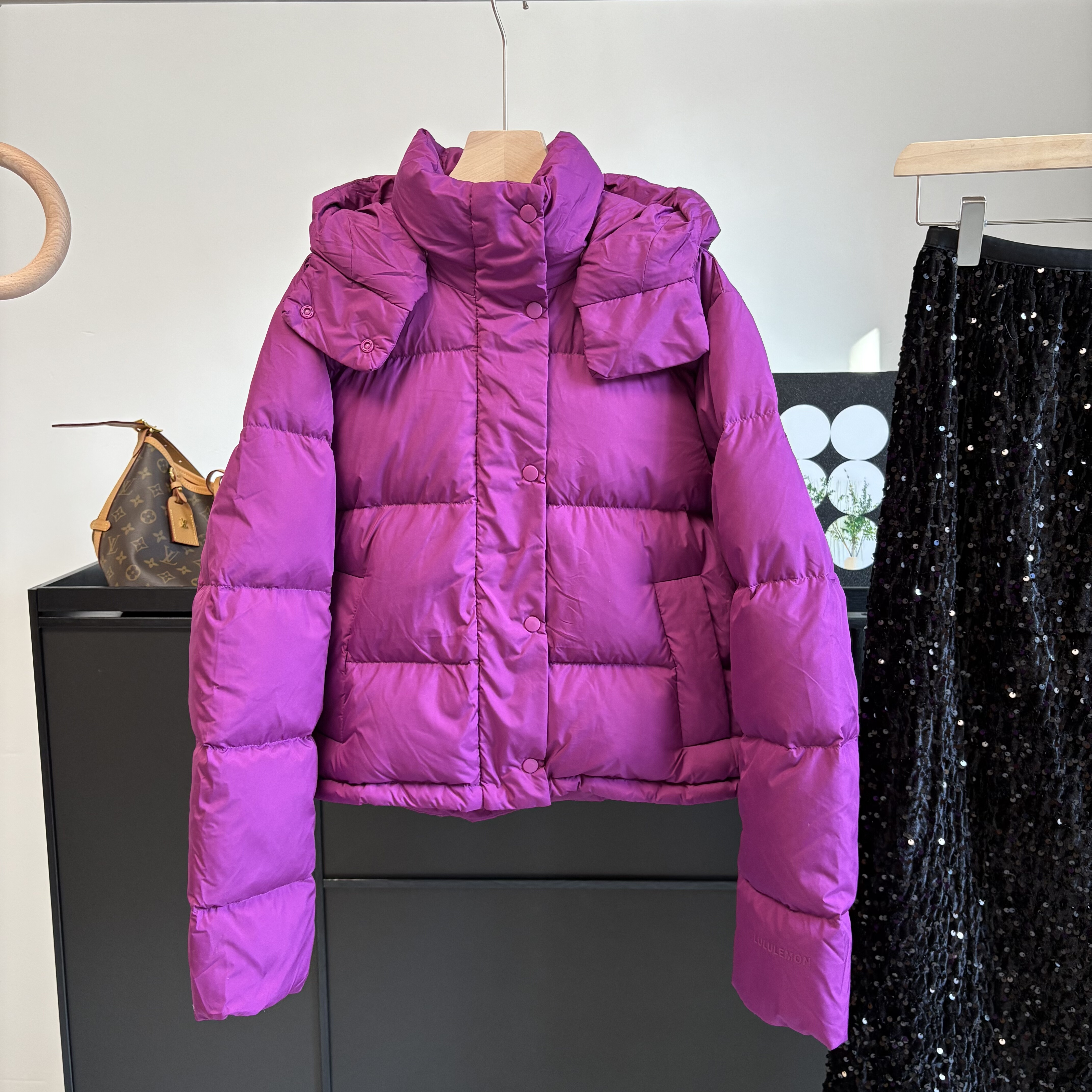 加拿大单 泡芙四格羽绒服连帽可卸 加厚鹅绒羽绒服时尚外套