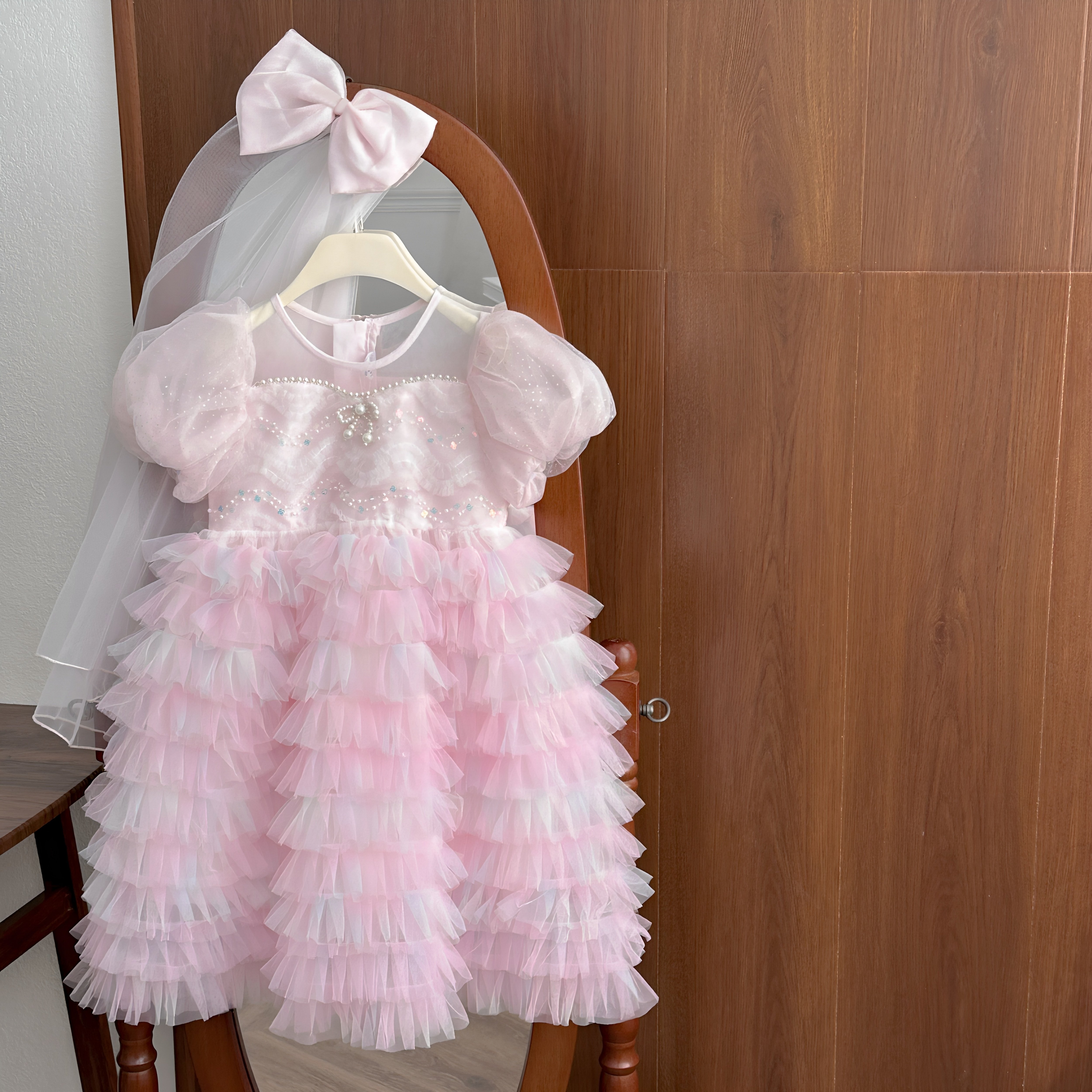 女童公主风网纱彩色蛋糕裙泡泡袖多层荷叶边宝宝生日礼服连衣裙