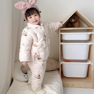 女童冬季加厚睡衣三层夹棉法兰绒家居服套装宝宝卡通加绒两件套潮