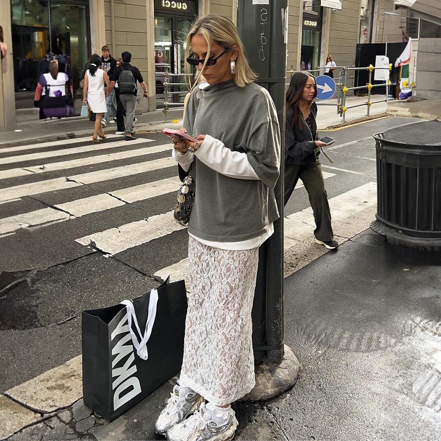 跨境白色蕾丝半身裙欧美夏街头潮流提花镂空后开叉蕾丝半身裙