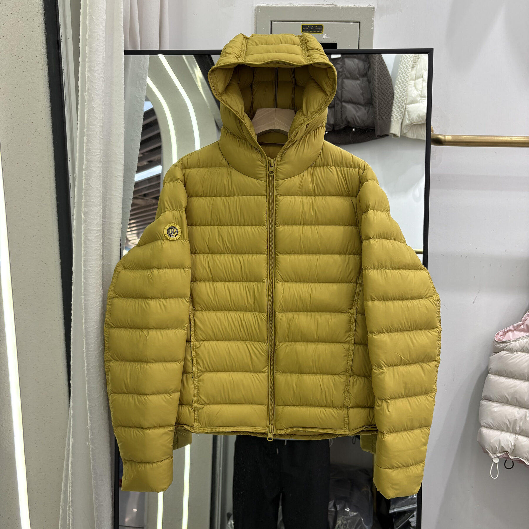 90绒韩版排骨连帽羽绒服女短款轻薄时尚宽松百搭保暖外套