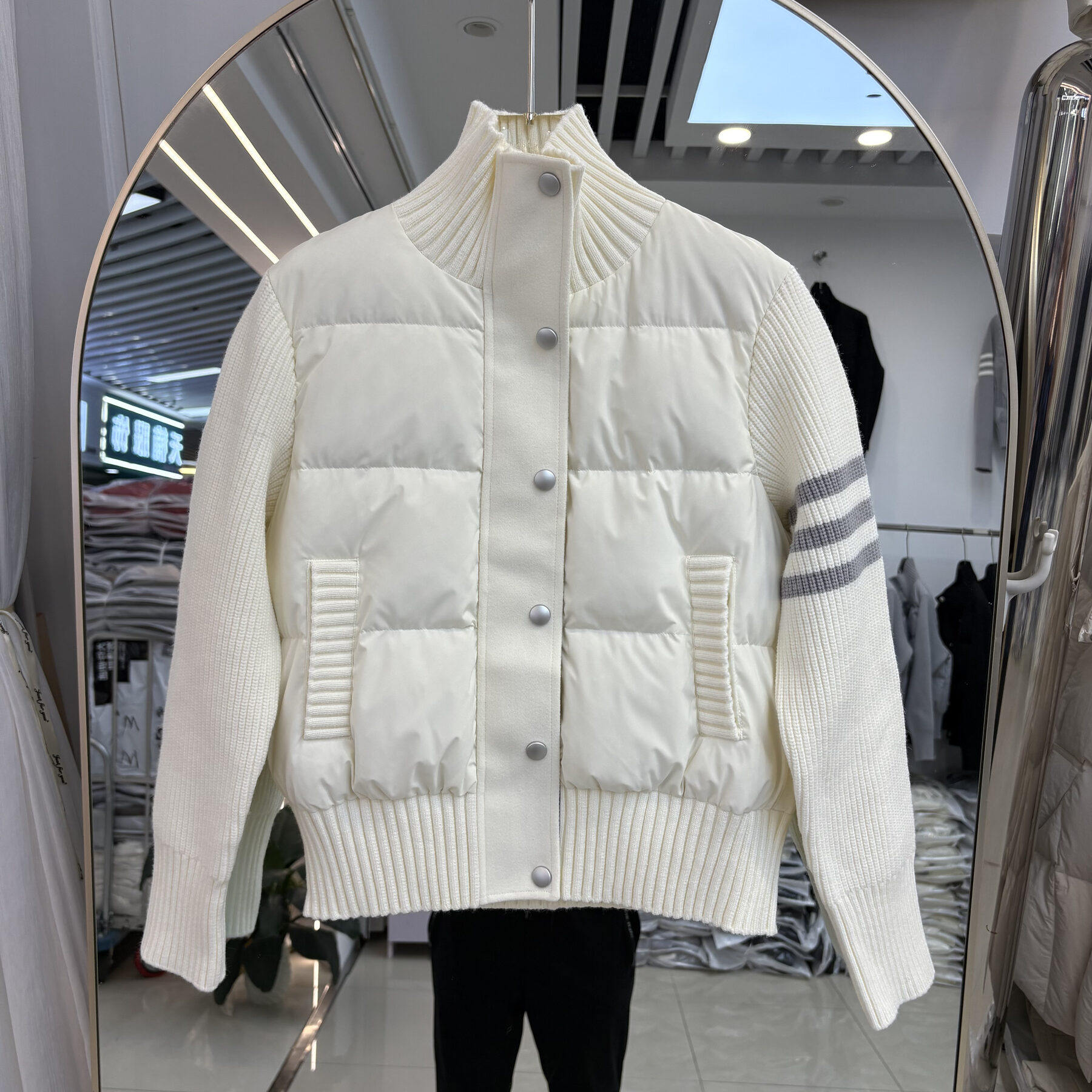 秋冬轻薄时尚立领羽绒服女短款保暖小个子外套针织袖双拼