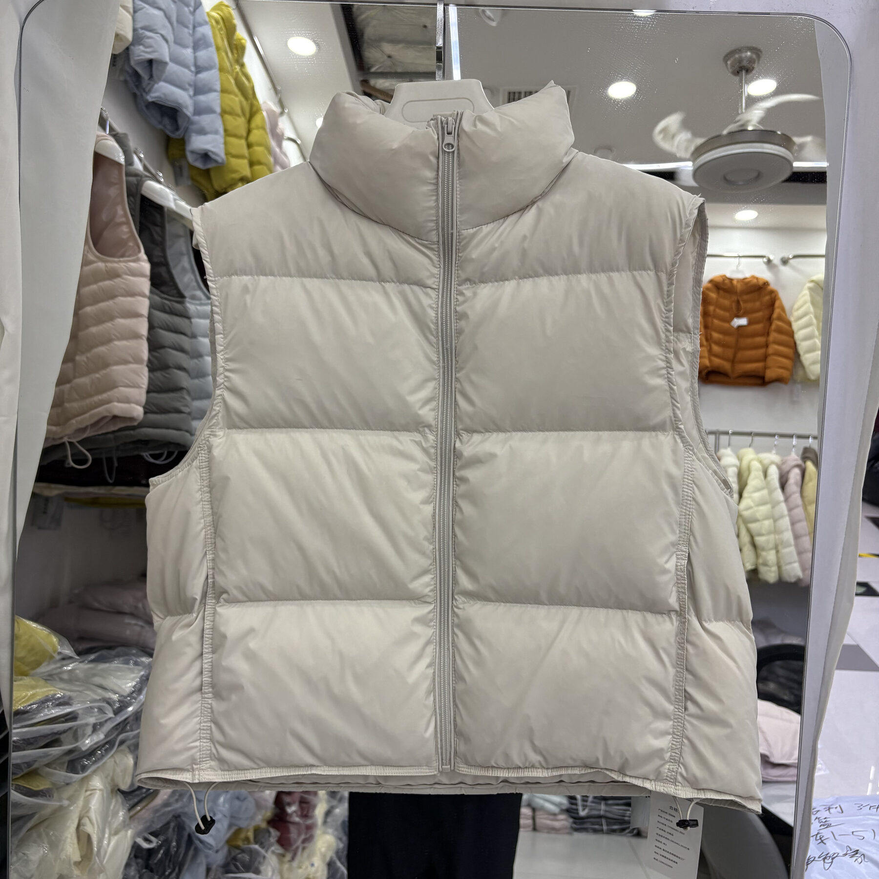 秋冬韩版宽松立领羽绒服马甲女短款保暖背心坎肩外套简约百搭