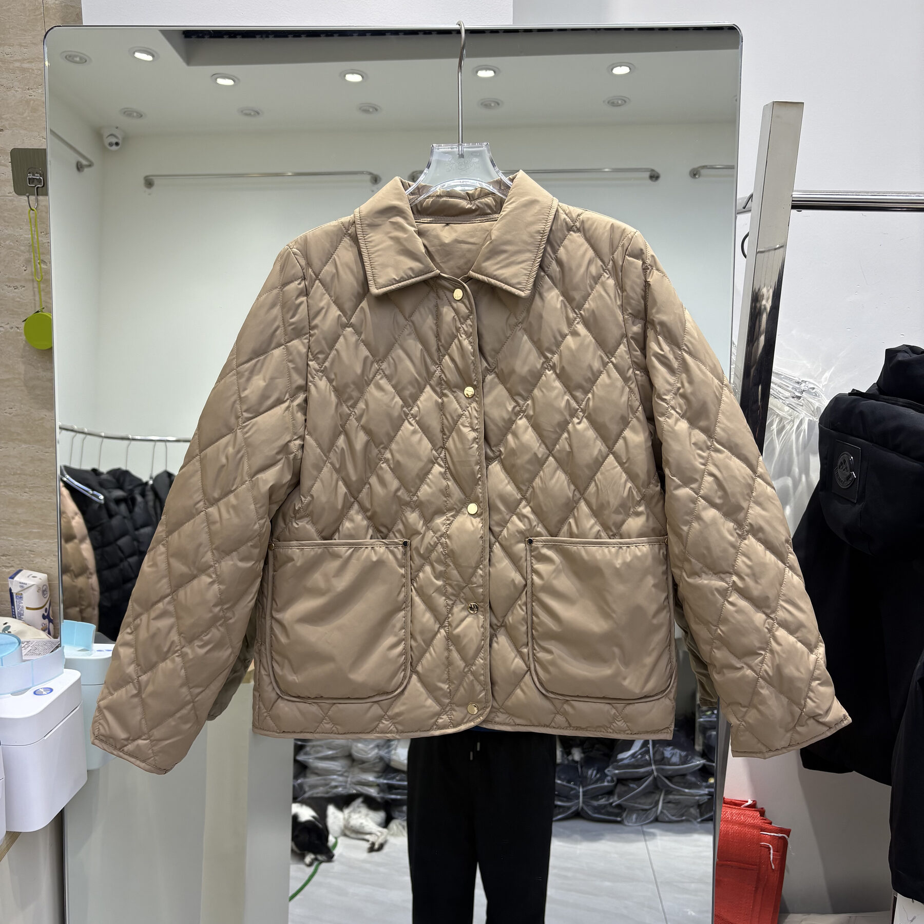 菱形格小金扣西装领轻薄羽绒服女秋冬短款白鸭绒保暖冬装气质外套
