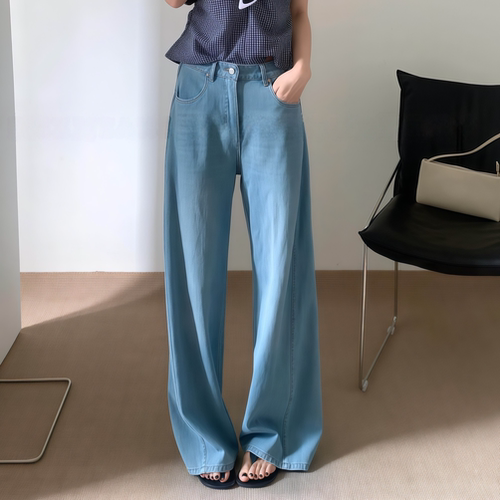 夏季薄料冰丝弯刀阔腿牛仔裤女