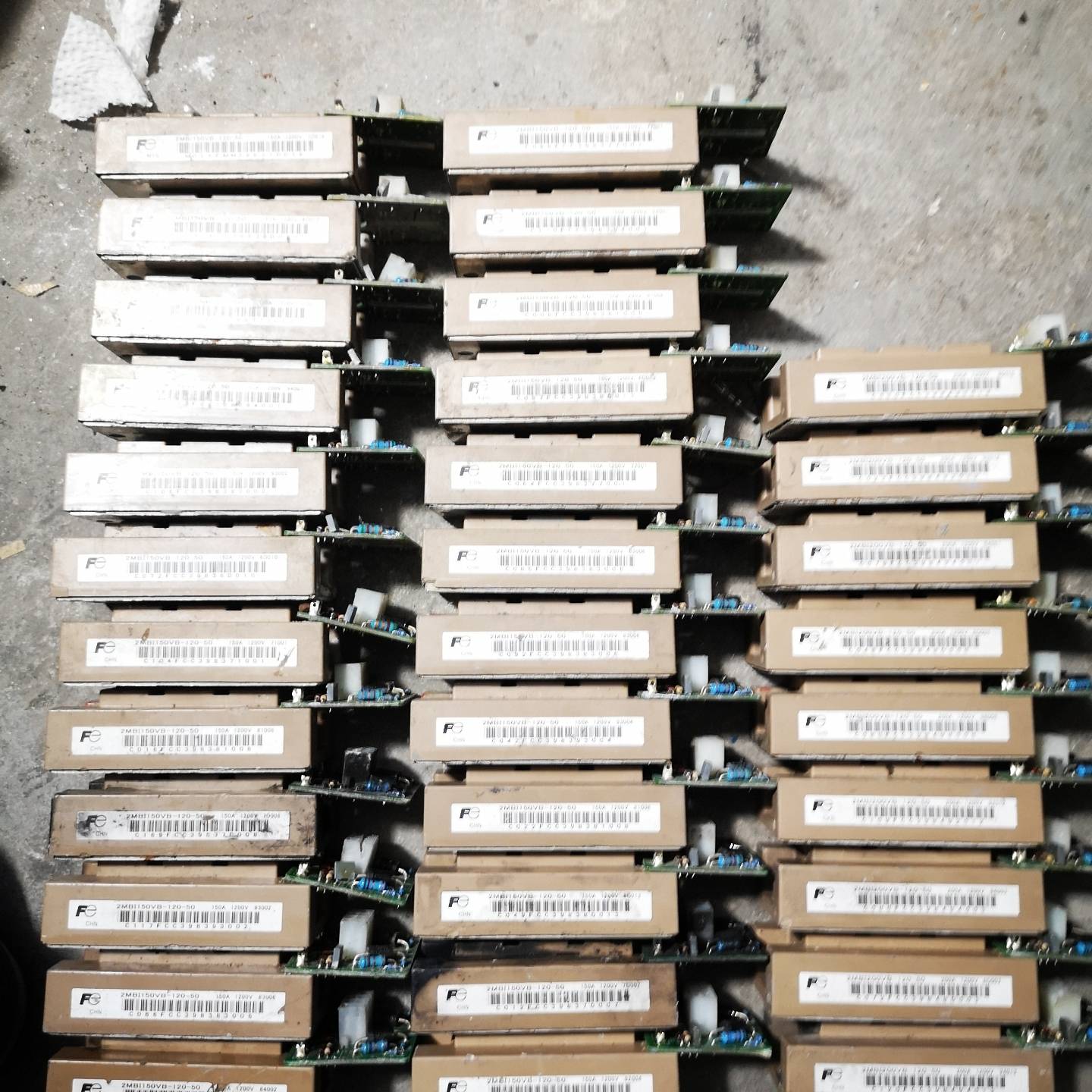 配件2MBI200VB120-50 2MBI150VB120-5议价