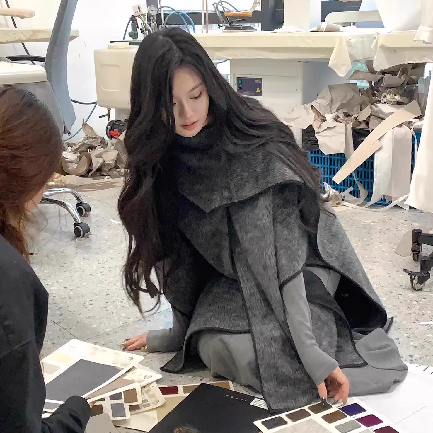 秋季新款小众设计斗篷外套女士高级感螺纹荡领气质不规则上衣女