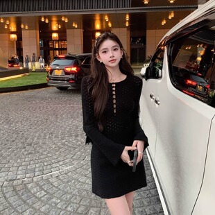 裙 镂空连衣裙修身 掌管高级与性感 水袖 收腰短裙 平衡 美