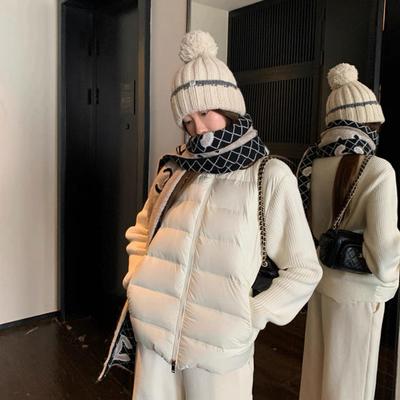 洋气时髦短款立领羽绒服上衣