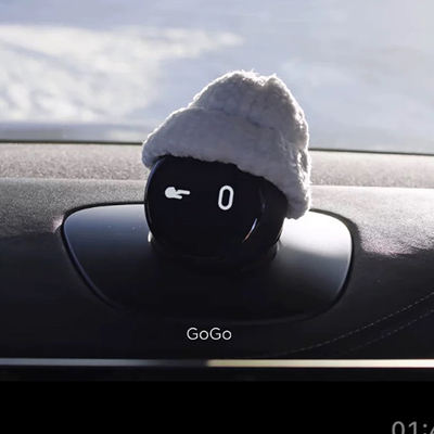 马年王安宇同款蔚来汽车nomi的帽子es6es78ec6ec7et5/et5t内装饰