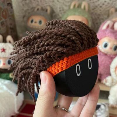 机器人nomi汽车装饰帽子蔚来