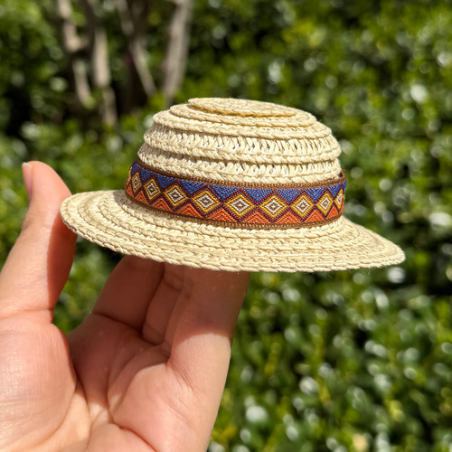 问界AITOM5M7M8M9智界R7S7尚界H5华为中置音响帽子草帽车内装饰品