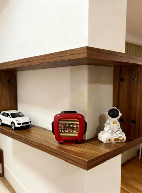 春节创意装饰实木置物架简约现代90度墙角盲盒收纳展示架创意