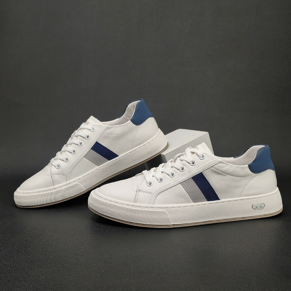 男士轻奢韩版小白鞋潮男鞋百搭板鞋男款潮鞋欧洲站男生真皮休闲鞋