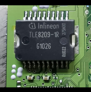 TLE8209-1R 汽车电脑板易损芯片 全新原装现货 可直拍