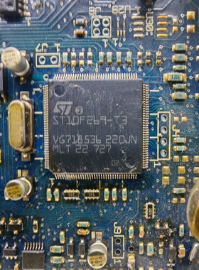 ST10F269-T3 适用奥迪BOSS攻放CPU 全新原装ST 空白无程序