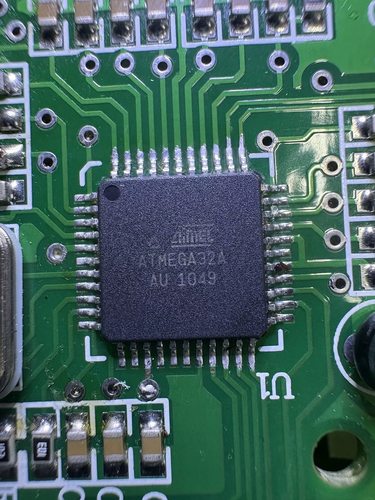 ATMEGA32A-AU ATMEGA32A-AUR QFP44 8位微控制器芯片