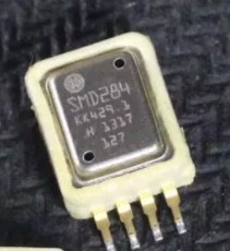 SMD284适用宝马n52 N55发动机电脑测量压力八角传感器芯片