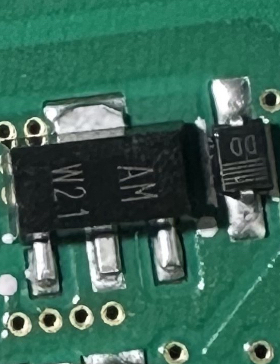 AM 适用路虎48V dcdc控制器电脑板贴片PNP小三极管 全新 SOT89