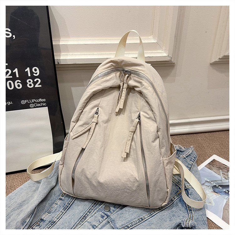 2024新款尼龙轻便大容量双肩包日韩小众轻便外出旅游登山背包