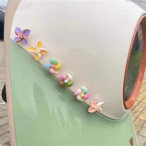 电动车装饰小配件可爱小风车自行车改造后视镜装饰品电瓶车小摆件