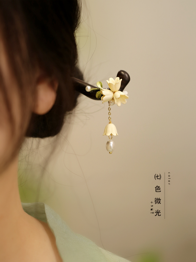 清冷感簪子新中式铃兰流苏木簪子
