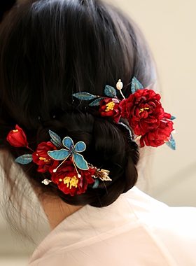 山茶花旗袍古风蝴蝶发夹红色配敬酒中式簪子头饰订婚发饰