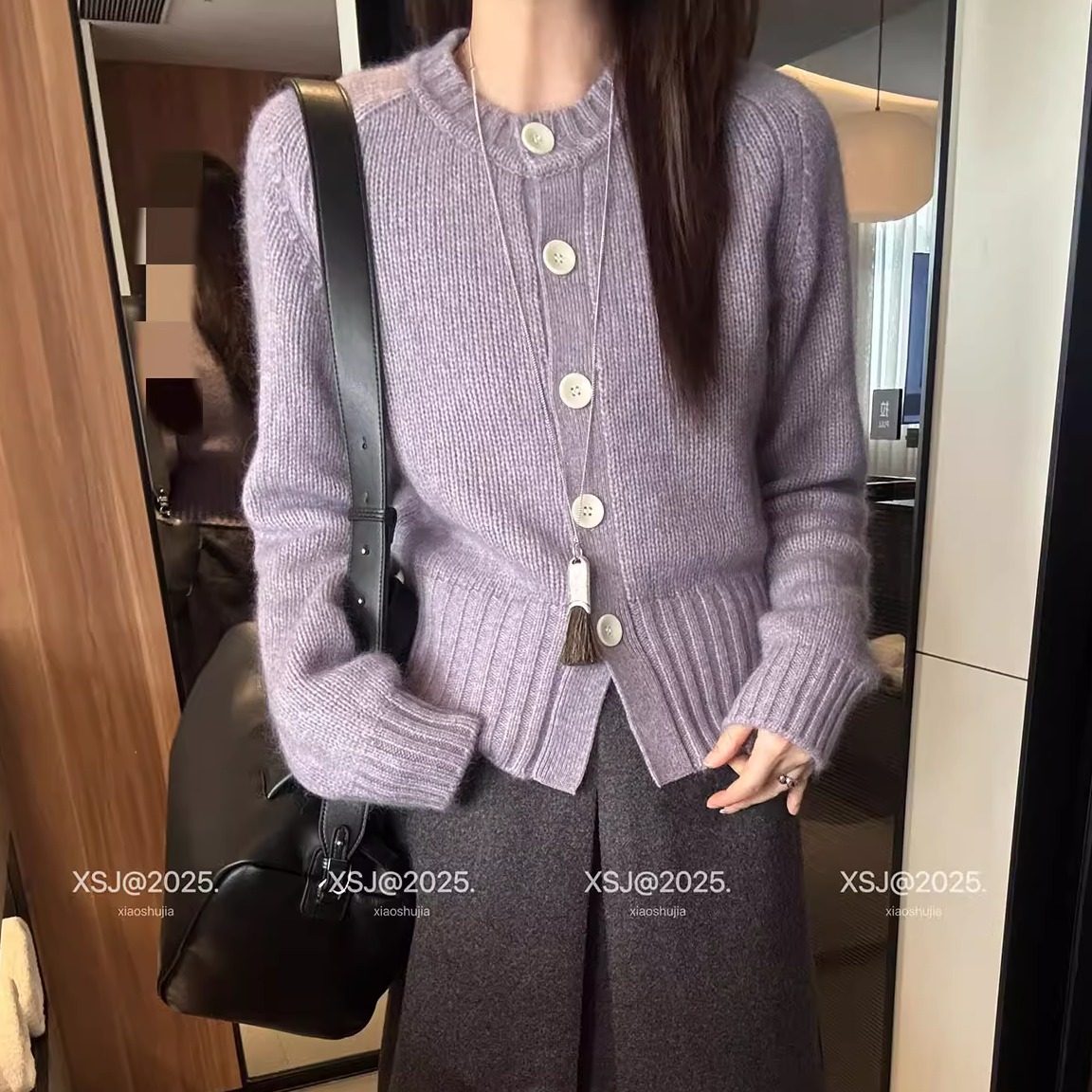 欧洲站2025冬装新款亮色大纽扣圆领羊毛针织开衫女柔软毛衣外套,女装/女士精品,毛针织衫,淘宝优惠券,粉丝福利购,淘宝优惠卷