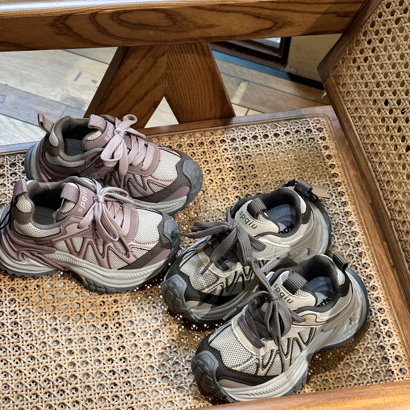 儿童运动鞋2025秋季新款