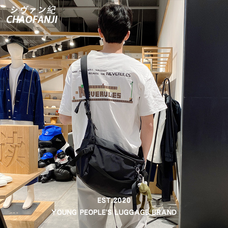 CHAOFANJI 2021新款国潮斜挎包男士单肩包女学生工装包潮牌邮差包在类目 箱包皮具/热销女包/男包, 男士包袋中 - 来自Buy2taobao.com提供专业的淘宝代购服务