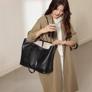 法国真皮大容量手提腋下包女高级感通勤托特包轻奢小众牛皮女包包