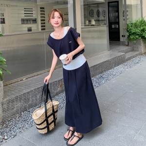 新款假两件上衣半身裙套装221-995P155K218图片