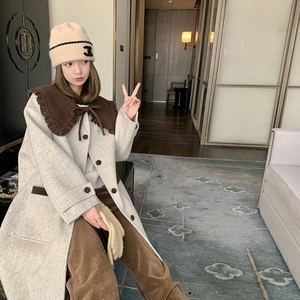 2026新款呢子娃娃领大衣221-820P175K258图片