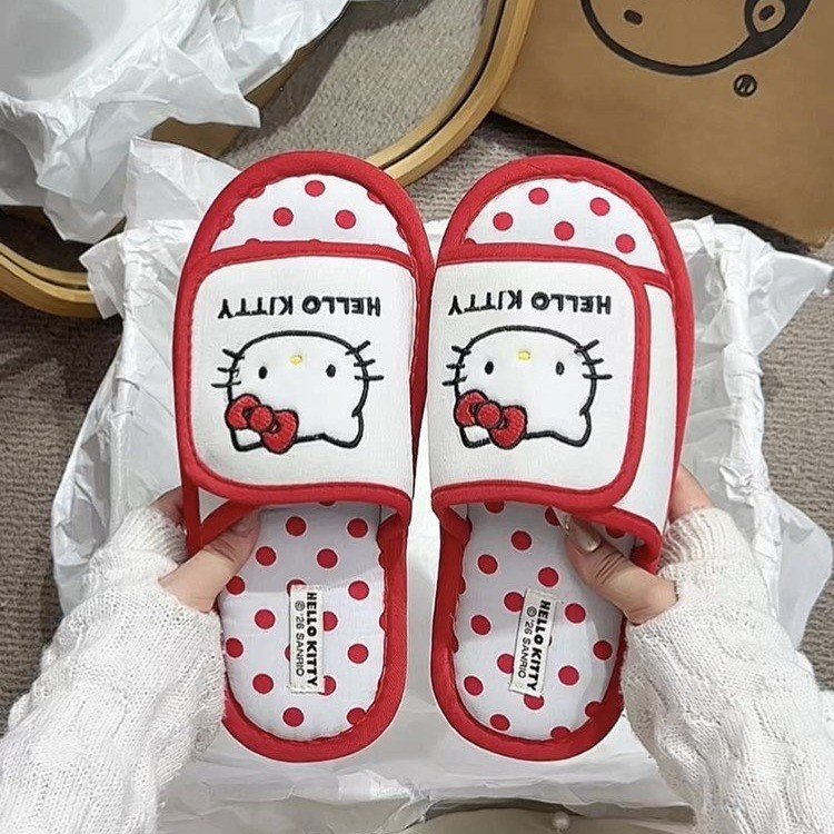 HelloKitty甜美可爱波点棉拖鞋秋冬舒适室内静音地板拖少女居家拖