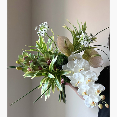现代轻奢仿真花艺摆件